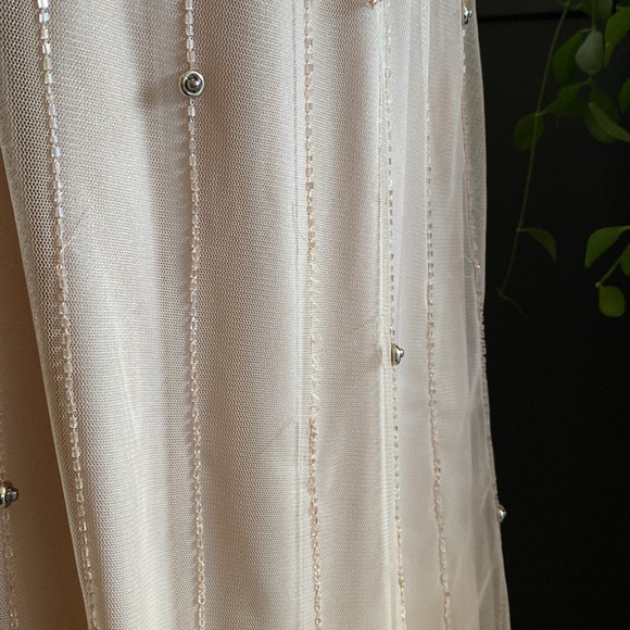 Adrianna papel beaded dress - Picture 4 of 8